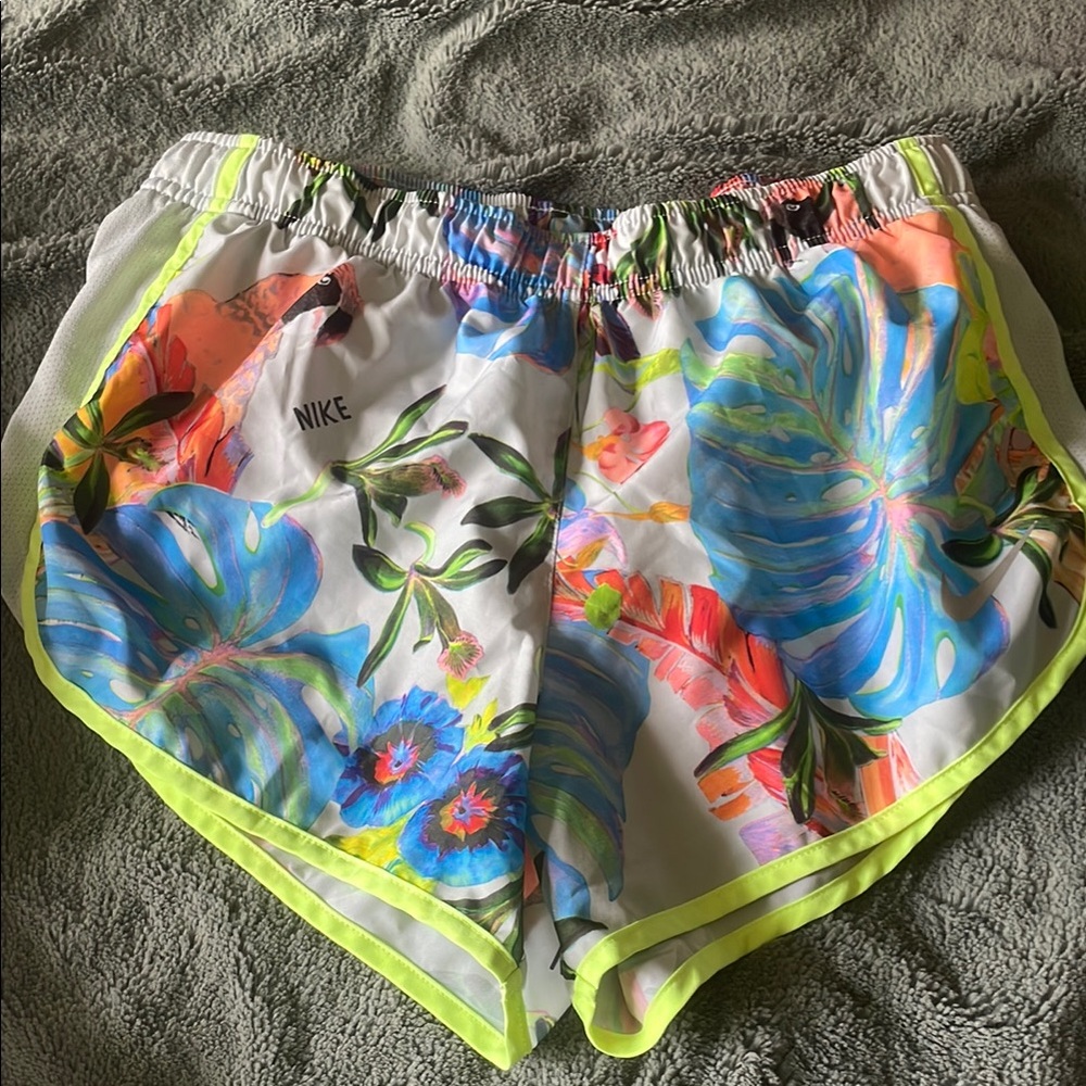 Nike Multicolor Athletic Shorts Vibrant Design Lightweight
